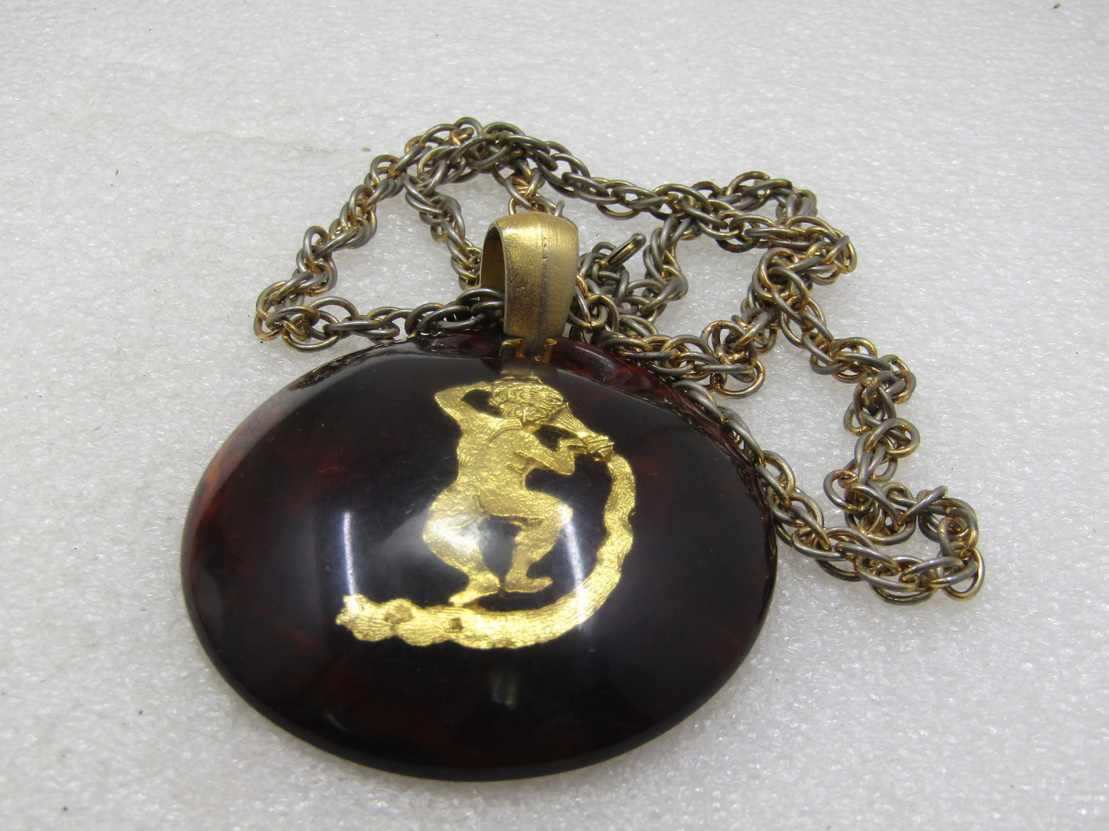 Vintage Sagittarius Faux Tortoiseshell Domed Necklace, 22", 1960's - 6