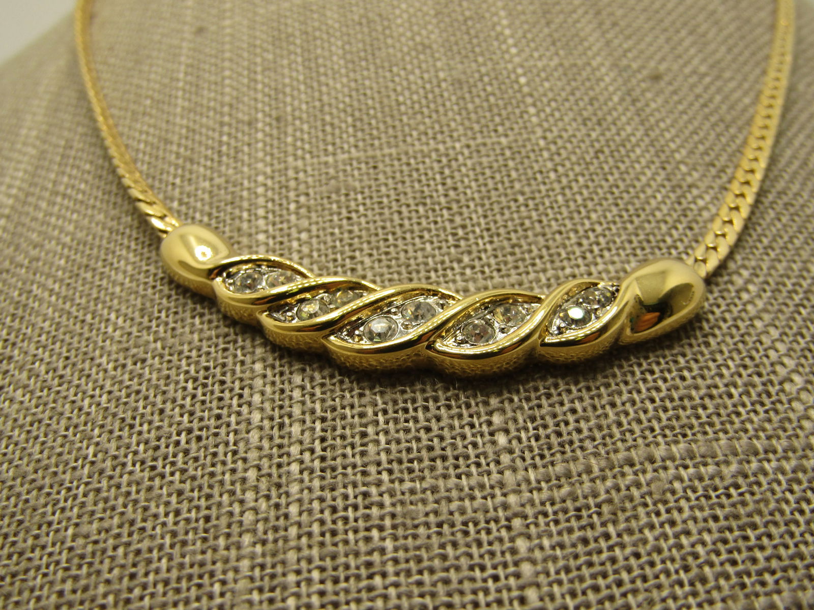 Vintage Rhinestone Curved Necklace, 18.5", 1980's-1990's - 5