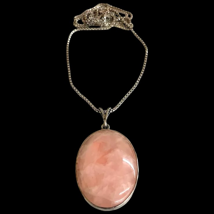 Vintage Sterling Silver Rose Quartz Oval Pendant on Sterling Silver Chain Necklace (1 of 5)