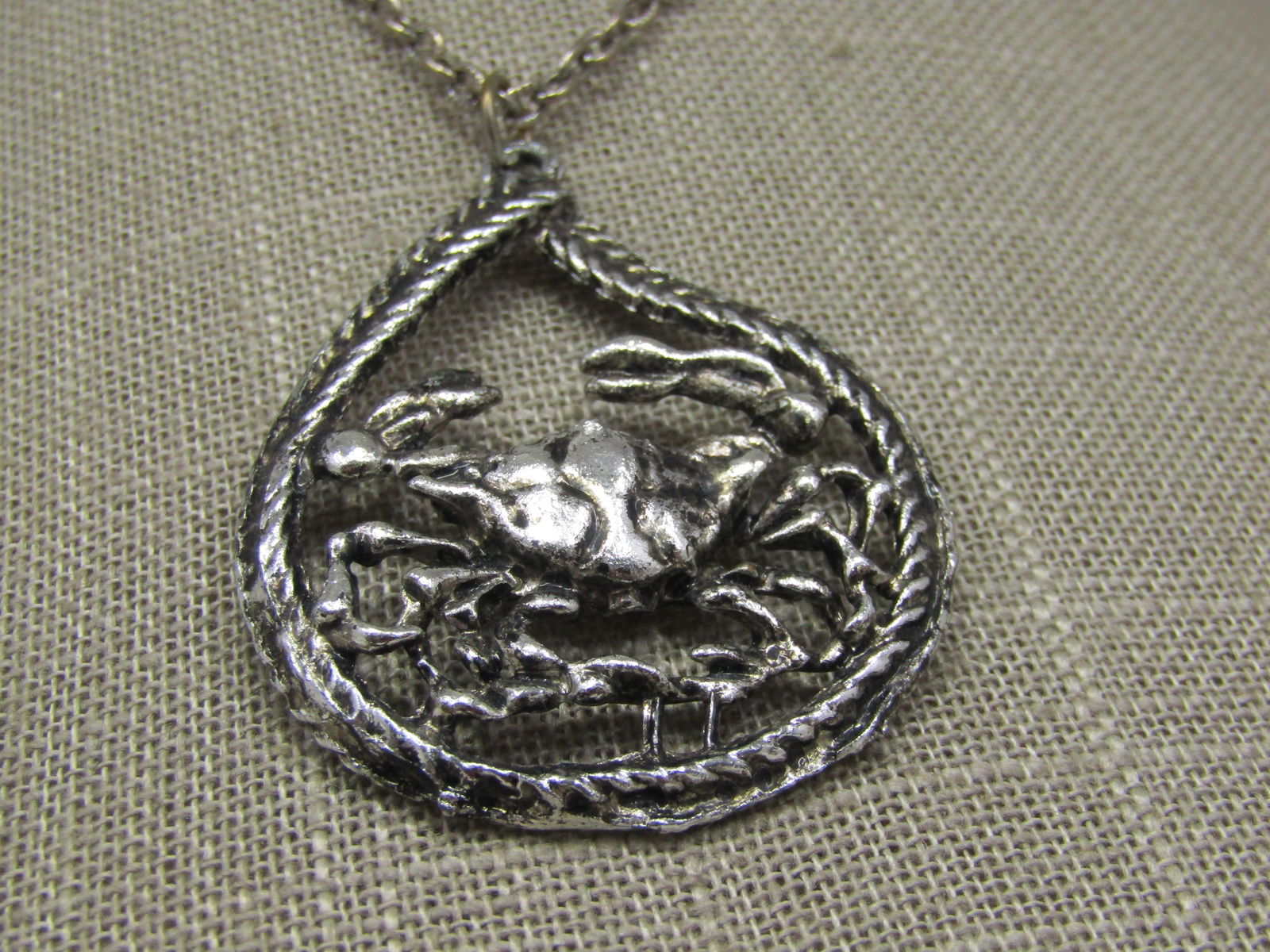 Vintage Crab Necklace - Zodiac. 24", 1960's-1970's - 4