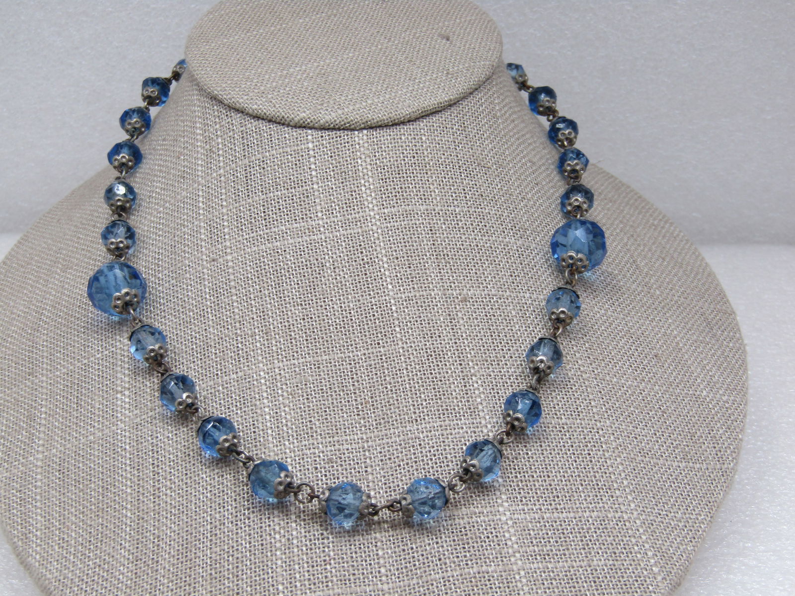 Vintage Blue Glass Beaded Necklace, 18", 1940's-1960's - 3