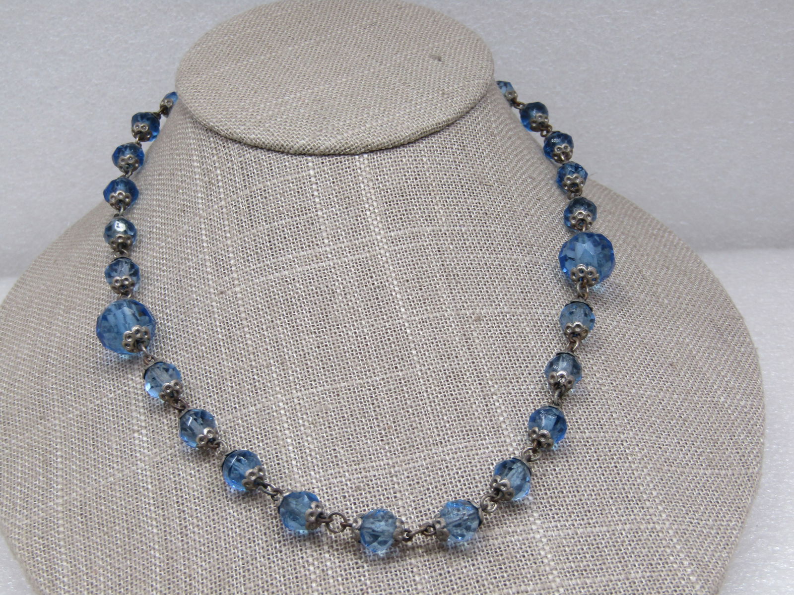Vintage Blue Glass Beaded Necklace, 18", 1940's-1960's - 4