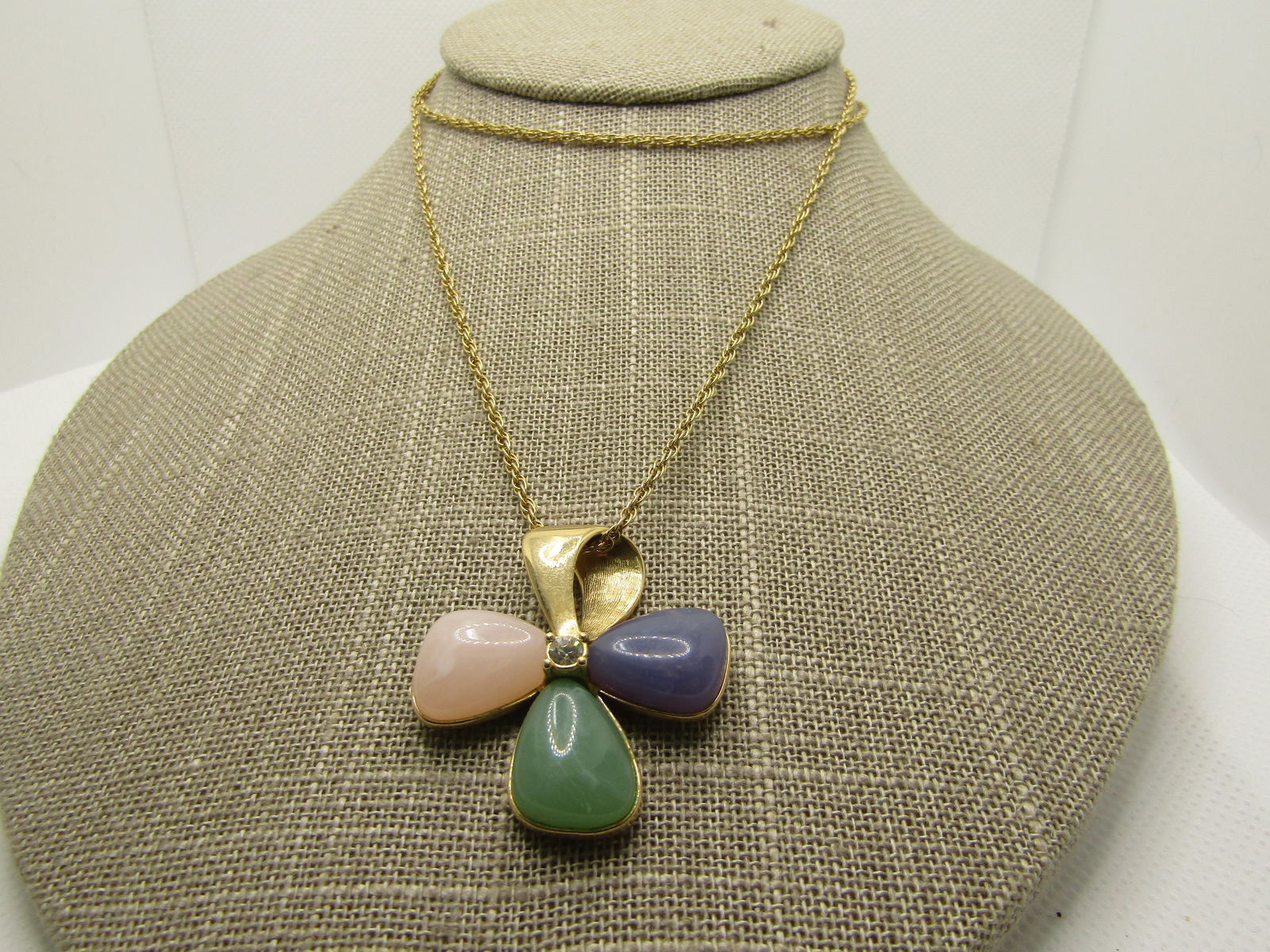 Vintage Avon Floral Necklace, Faux Quartz Stones, 24" - 2