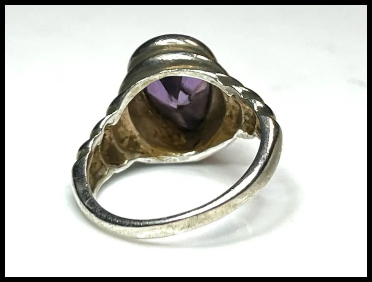 Vintage Sterling Silver Amethyst Ring - 8
