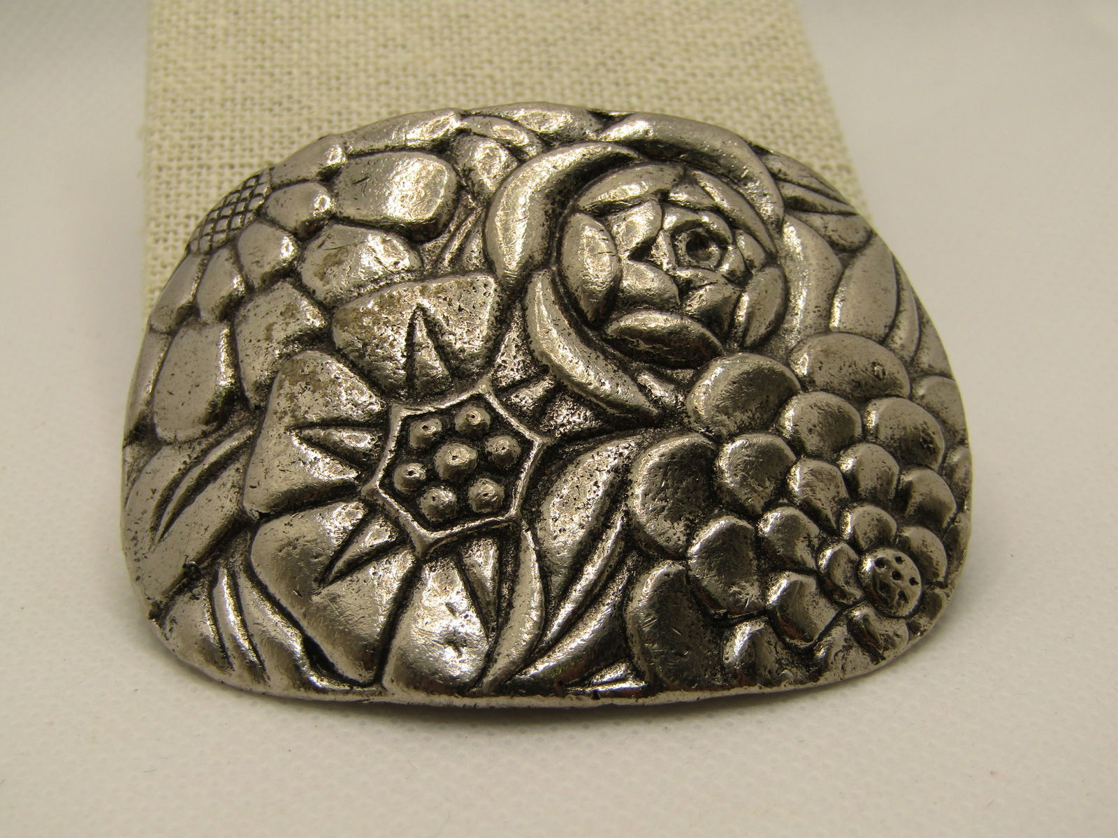 Vintage Floral Shoe Clip, Signed MUSI, 2.5" by 1.75", Repousse - 5