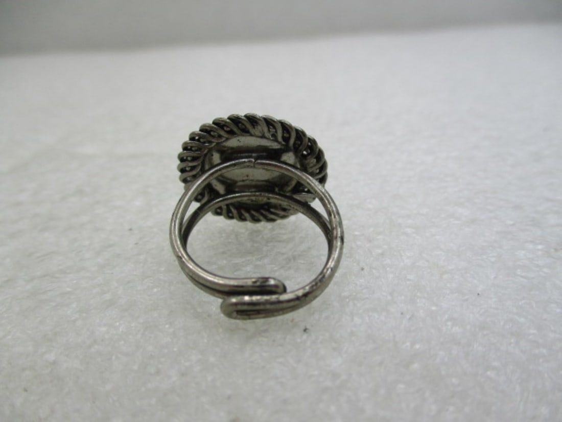 Vintage Peking Glass Adjustable Ring, Sz. 4-7, Silver Tone, 1950's-1960's. - 4