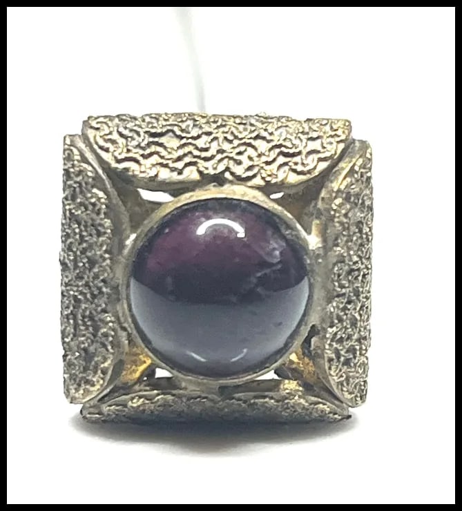 Vintage Amethyst Cabochon Hatpin - 3