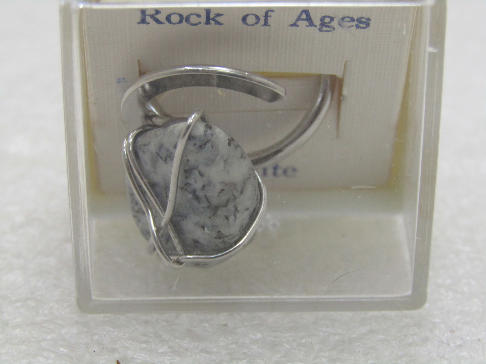 Vintage Granite Souvenir Ring, Size 5-6, Silver Tone, New in Box - 7