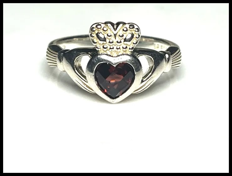 Vintage Sterling Silver Garnet Irish Promise Ring - 2
