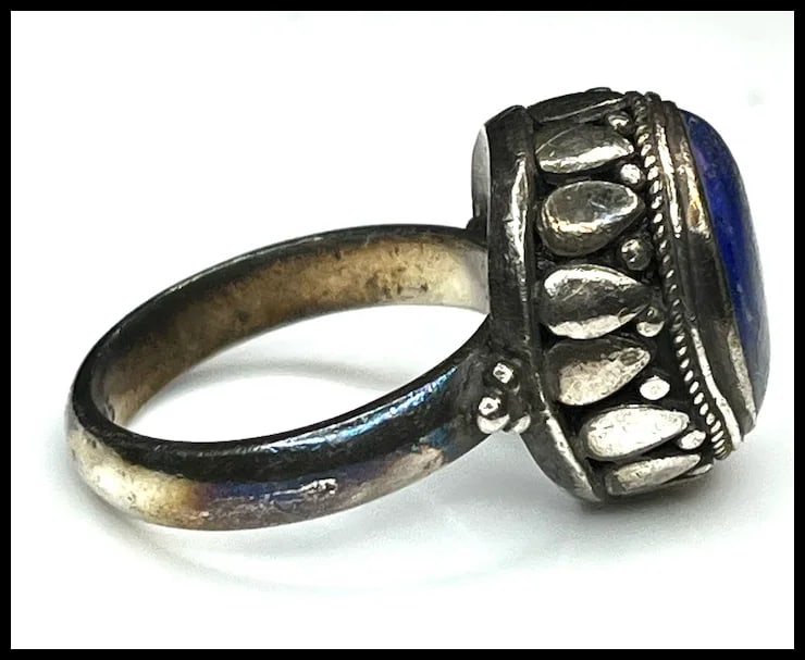 Vintage Sterling Silver Lapis Lazuli Ring - 6