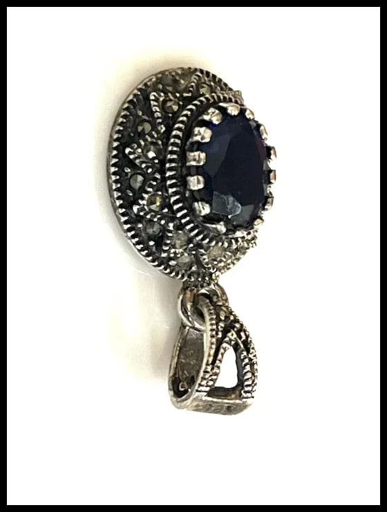 Vintage Sterling Silver Marcasite Deep Blue Stone Pendant - 4