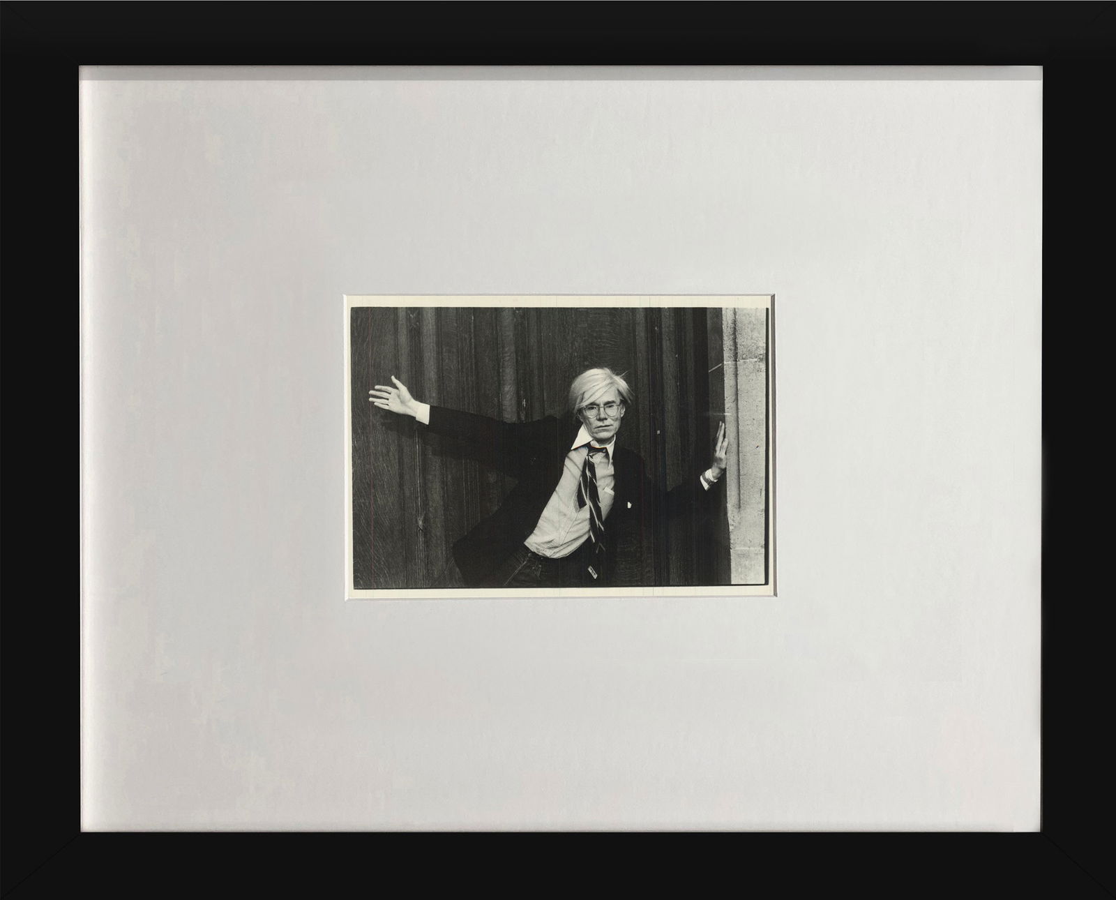 Christopher Makos - Andy Warhol, 1981 - 1988 Offset Lithograph 4.25" x 6": Title: Christopher Makos - Andy Warhol, 1981 - 1988 Offset Lithograph 4.25" x 6" Description: "Andy Warhol, 1981" by Christopher Makos, 1988 Unsigned Offset Lithograph. Paper size is 4.25 x 6 inches,