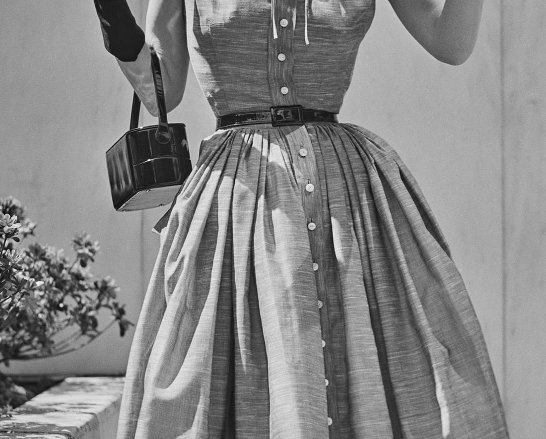 Saks Fifth Avenue Slim Aarons Limited Estate Print: 1955 (Printed Later) - 17