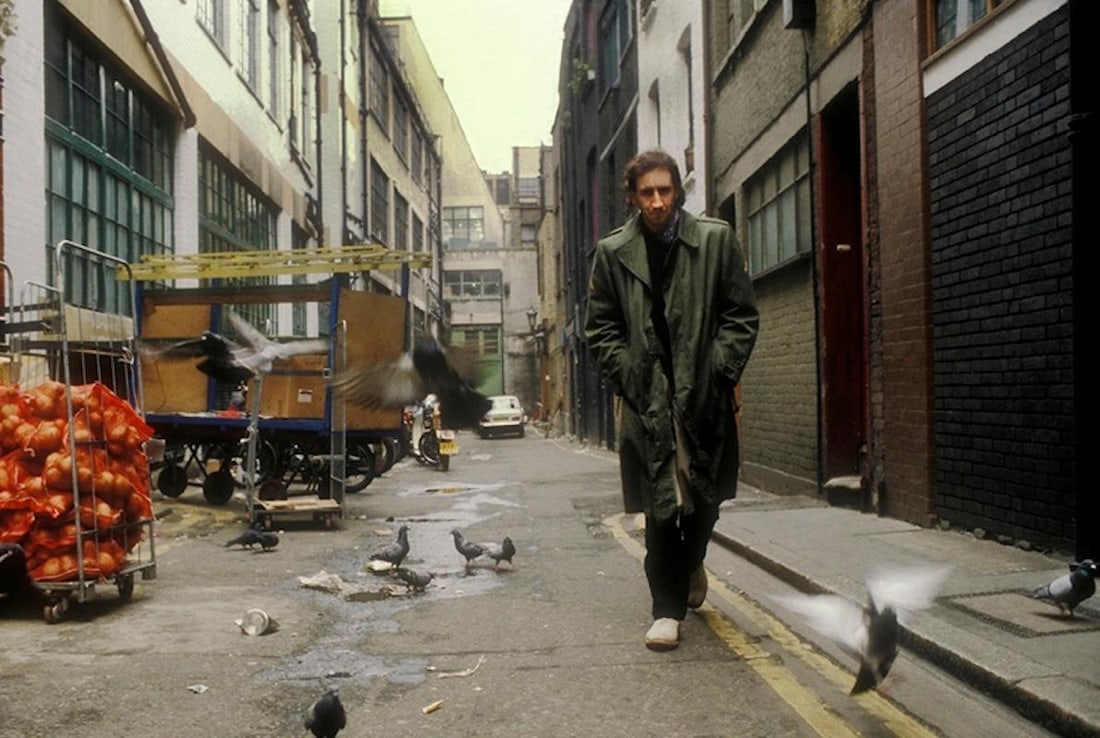 Pete Townshend Soho by Martyn Goddard Signed Limited Edition: 1980 (printed later) - 2