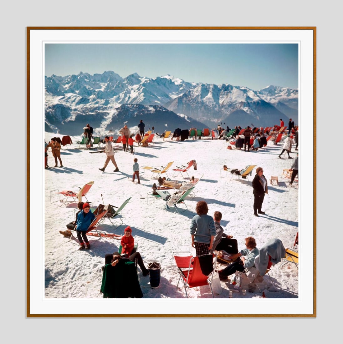 Verbier Vacation 1964 Slim Aarons Premium Collection Estate Stamped Edition: 1964 (printed later) - 8