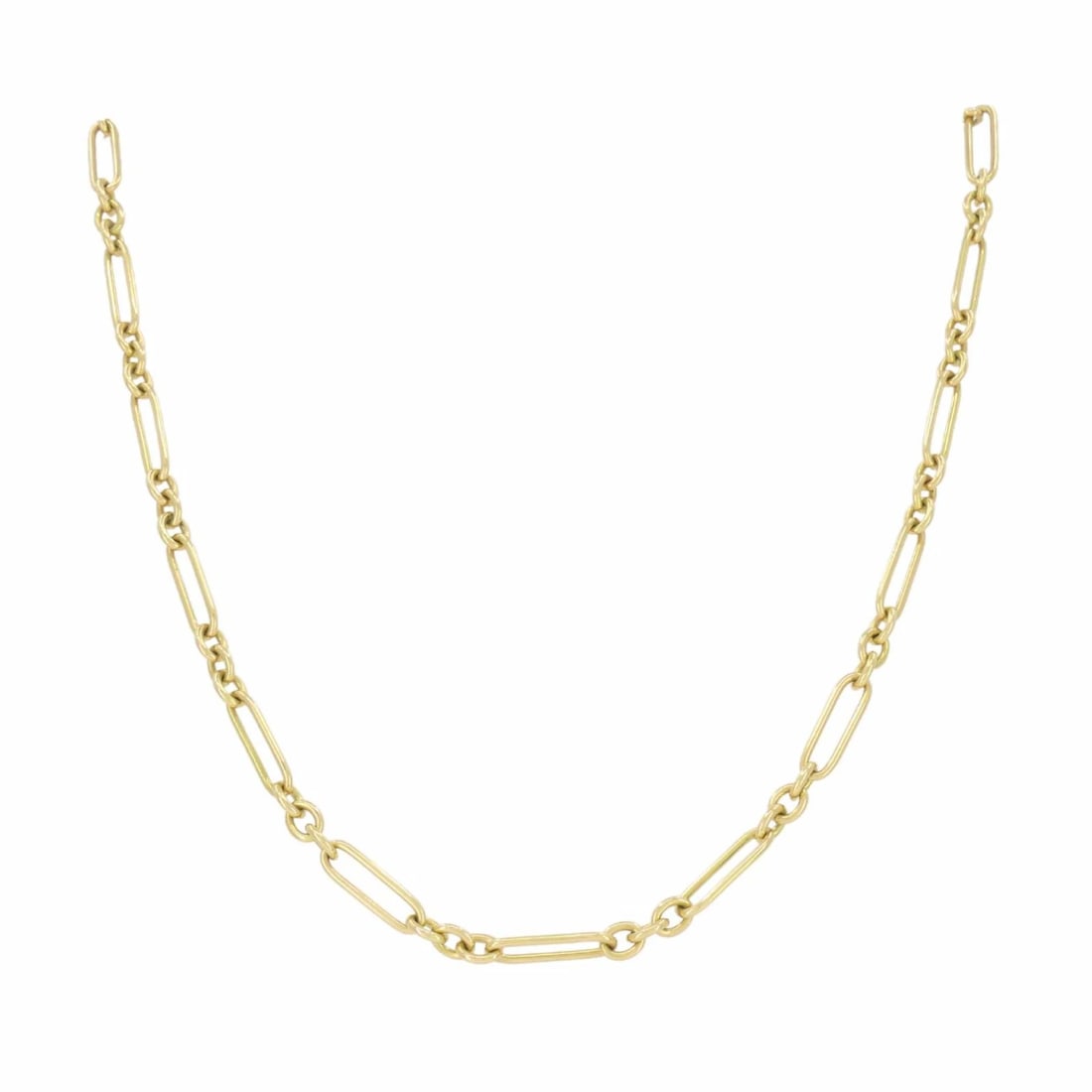 Tom Ford Italian 18k Yellow Gold Chain Link Necklace: Title: Tom Ford Italian 18k Yellow Gold Chain Link Necklace Description: This Tom Ford 18k yellow gold chain necklace captures the bold, modern glamour that defines the designer’s fine-jewelry c