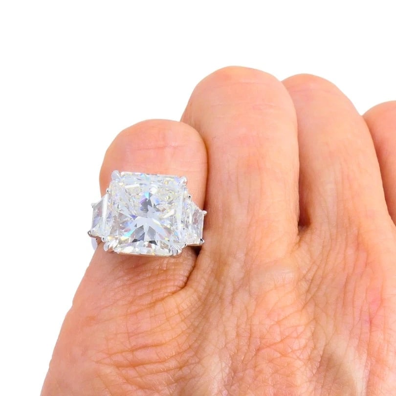 8.02-carat GIA Certified Diamond RING 18k White Gold Modern Jewelry - 8