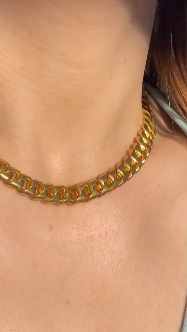 Vintage Bvlgari 18K Yellow Gold Heavy Curb Link Chain Bulgari Necklace - 2