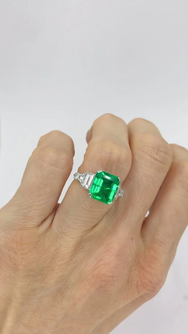 Colombian Emerald Engagement Ring GIA Platinum Diamond - 2