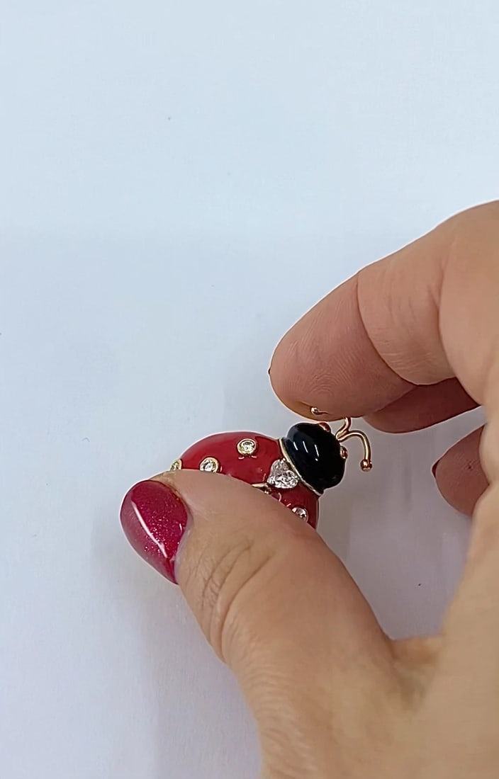Oscar Heyman 18k Gold Diamond Enamel Ladybug Brooch - 2