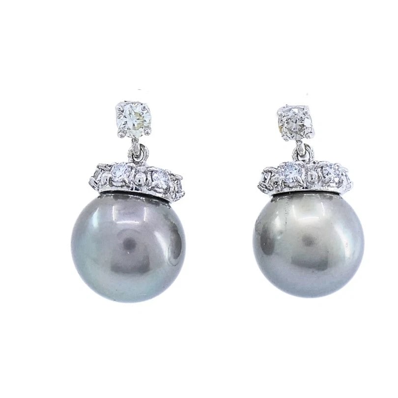 Tahitian Pearl Diamond 14k Gold Stud Earrings: Title: Tahitian Pearl Diamond 14k Gold Stud Earrings Description: Product details: MATERALS: 14k old EMSTONE: Pearl, Diamond WEHT: 7.7 rams MEASREMENT: Pearl Diameter - 7/16" HALLMARKS: 14K TEM DETALS
