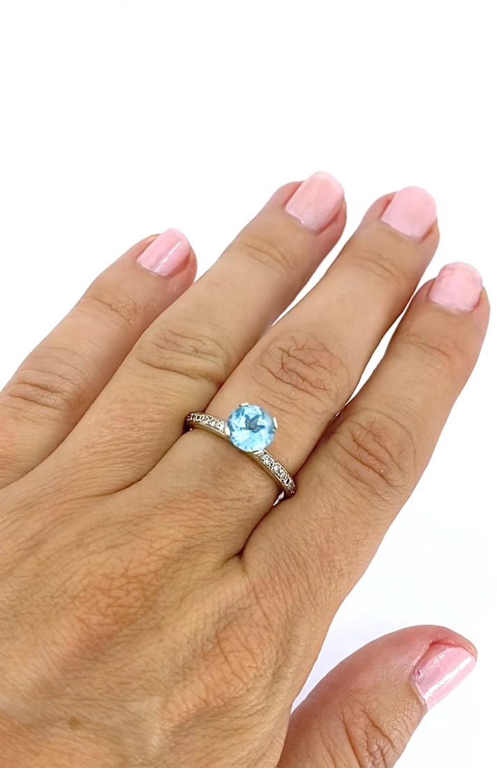 14k Gold Blue Topaz Diamond Accent Ring - 2