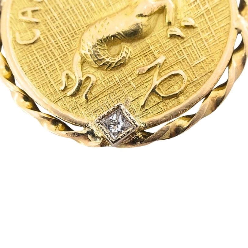 Vintage 18k Gold Reversible Capricorn Pisces Zodiac Pendant Diamond Accent - 10