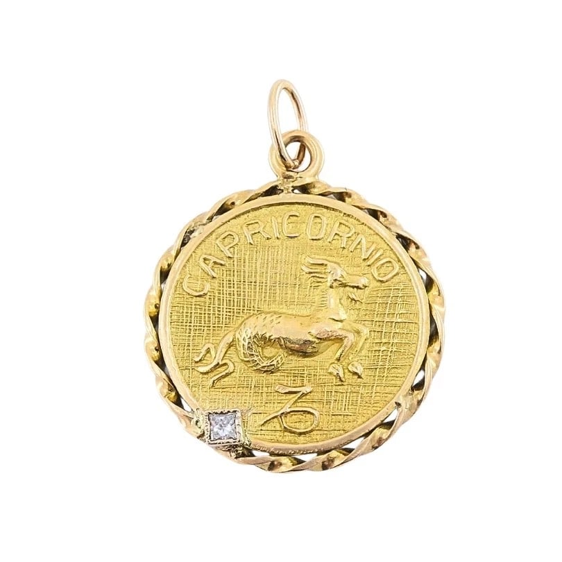 Vintage 18k Gold Reversible Capricorn Pisces Zodiac Pendant Diamond Accent - 8
