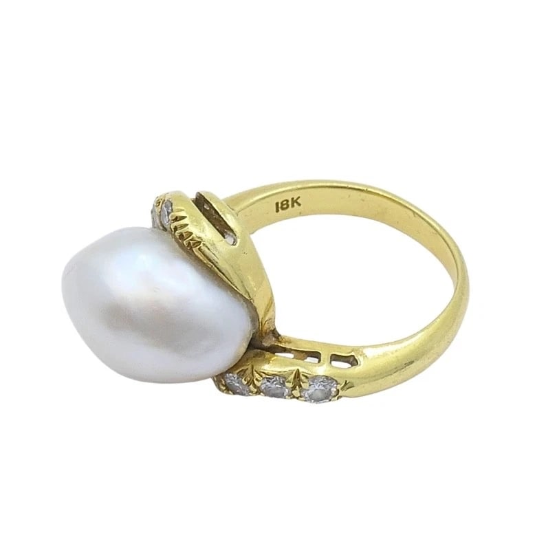 Vintage 18k Yellow Gold Baroque Pearl Diamond Ring - 8