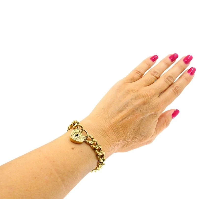 Vintage 14k Gold Heart Lock Link Bracelet - 4
