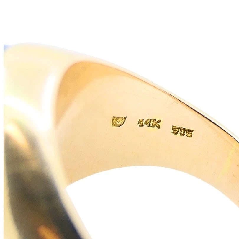 Vintage 14k Gold Moonstone Cabochon Ring - 9