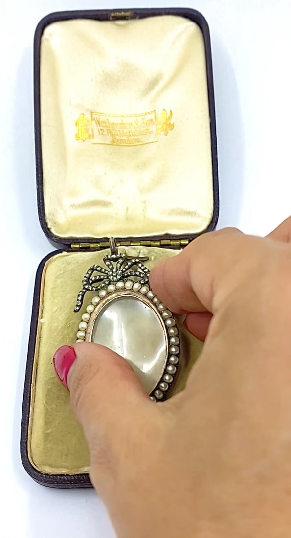 Antique 10k Gold Pearl Locket Pendant Diamond Accent Original London Box - 2