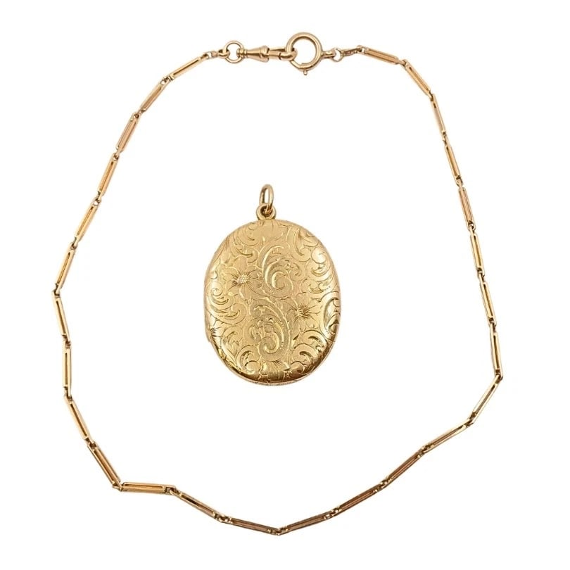 14k Gold Engraved Locket Pendant Gold Antique Watch Chain - 11