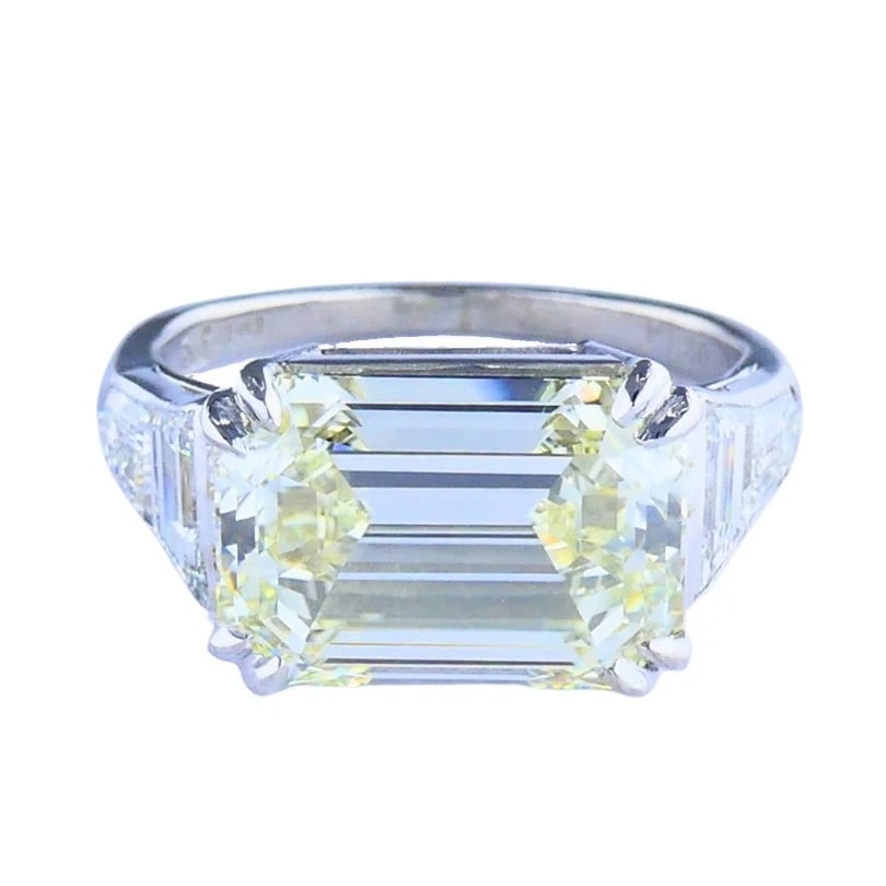 Vintage Platinum Engagement RING Emerald Cut Diamond 6.28cts Estate Jewelry: Title: Vintage Platinum Engagement RING Emerald Cut Diamond 6.28cts Estate Jewelry Description: N Diamond Platinum Engagement Ring A stunning vintage platinum engagement ring featuring an emerald cut
