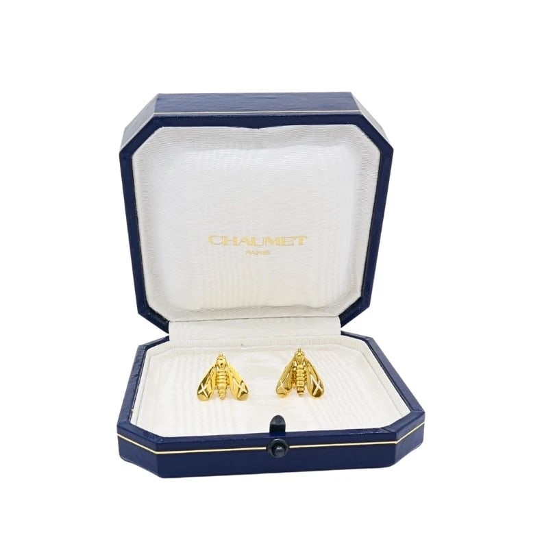 Chaumet 18k Gold Diamond Bee Earrings - 9