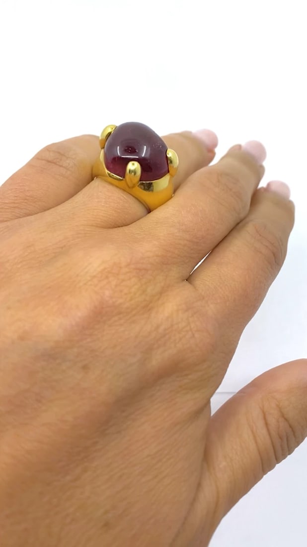 Pomellato 18K Yellow Gold Heart Tourmaline Ring - 2