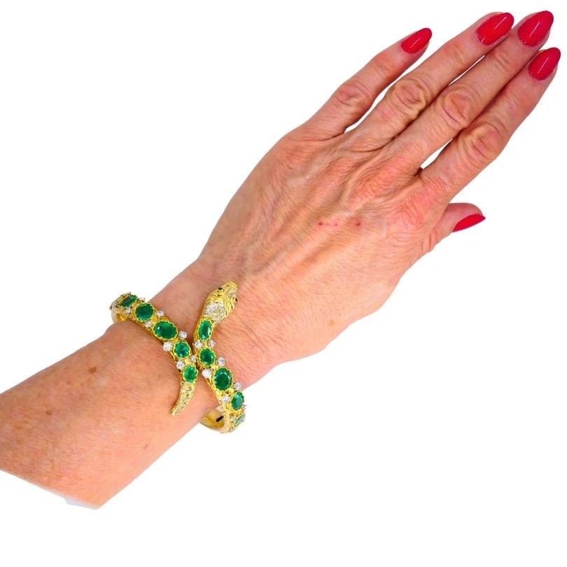 Vintage Snake Bangle BRACELET Gold Emerald Diamonds Estate Jewelry - 12