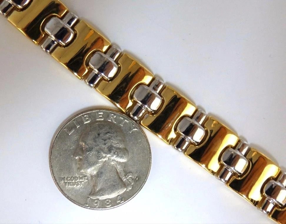 18 Karat Yellow Gold Wide Caliber Bracelet 1990s Nostalgia** - 6