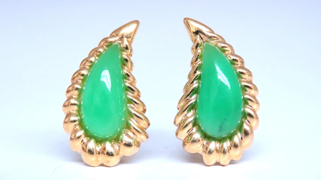 Pear Shape Jadeite Fern 3D clip earrings 18kt Gold 12603** - 3