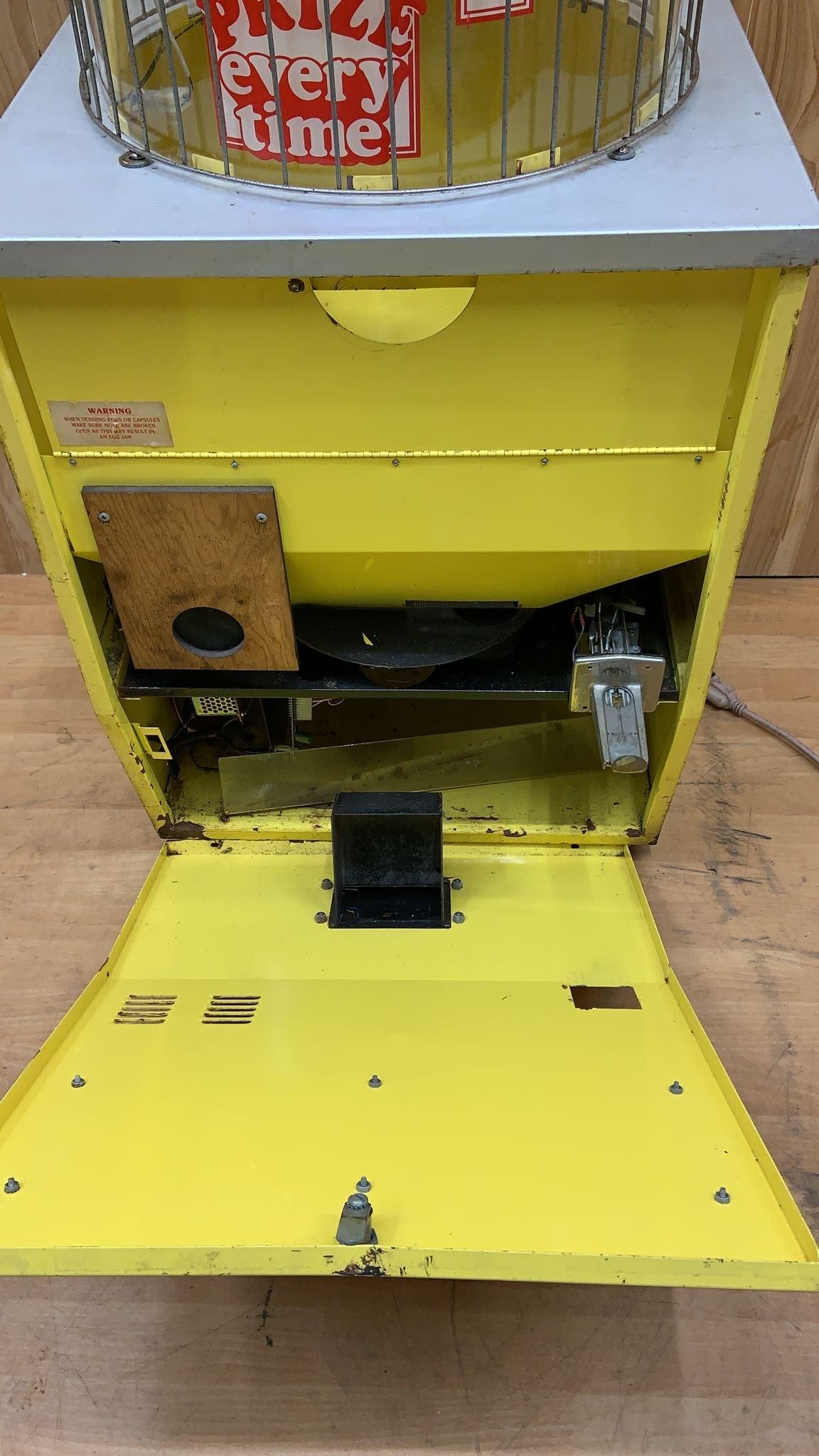 Vintage Gray Hound Talking Parrot Prize Every Time Vending Machine - 7