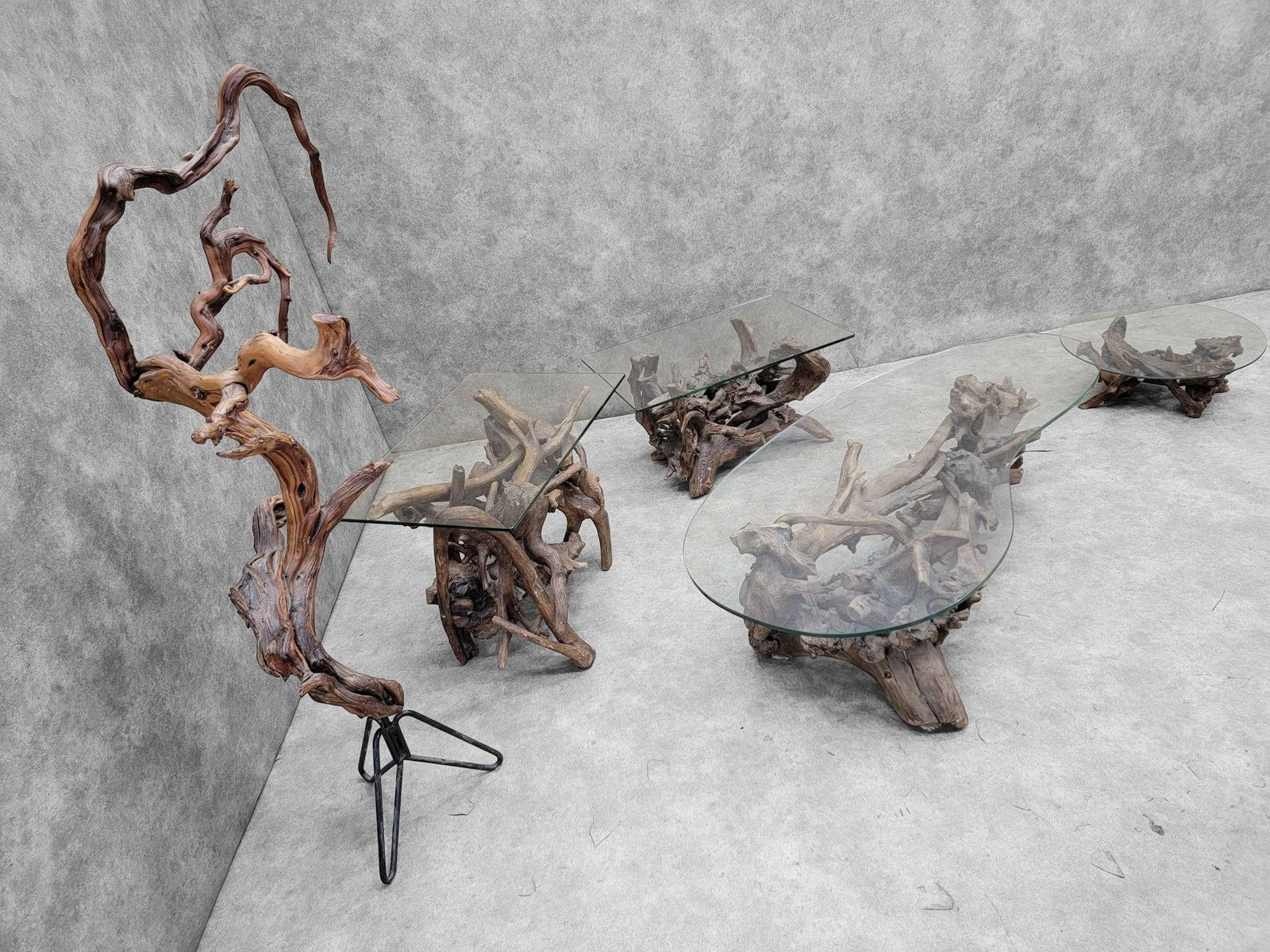 Mid Century Natural Teak Rood Floor Statue - 4