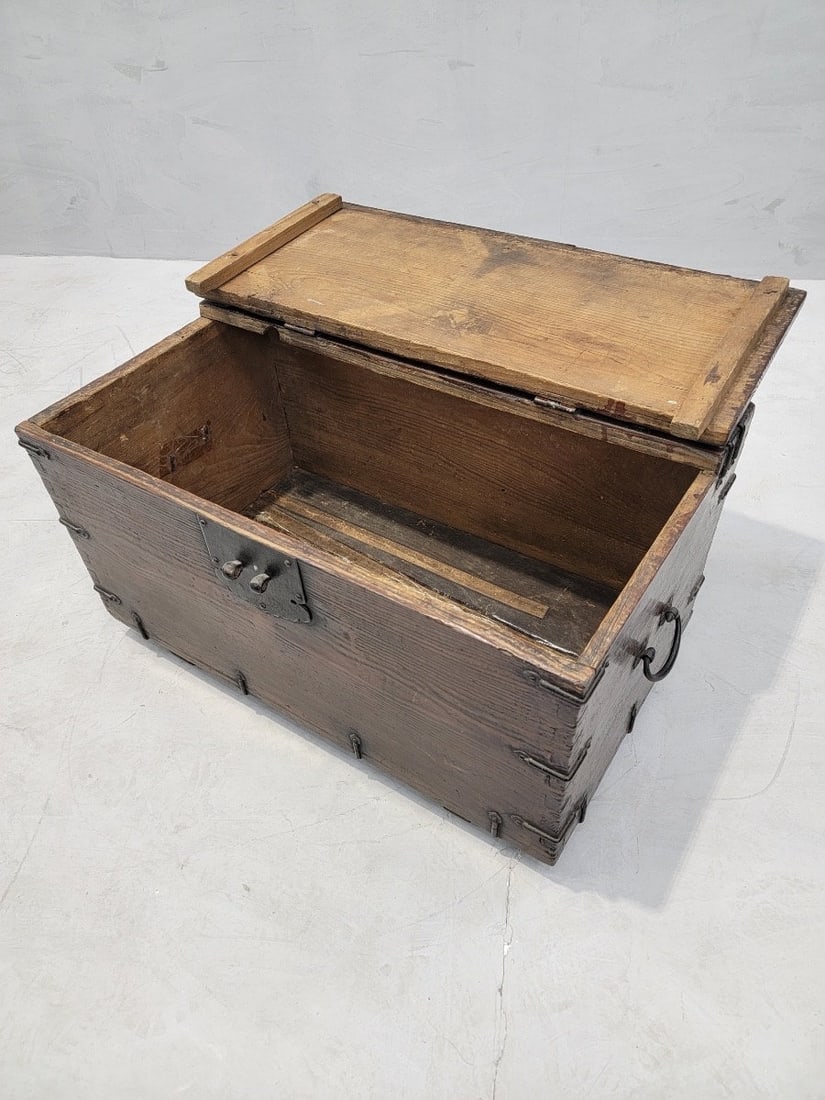 Antique Korean Tansu Bandaji Storage Chest - 5