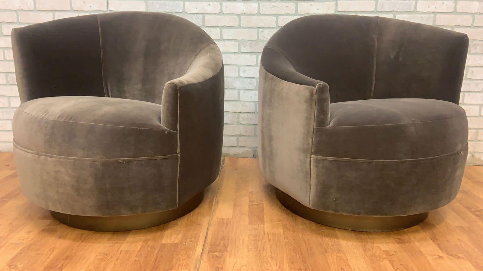 Postmodern Asymmetrical Barrel Back Swivel Chairs Newly Reupholstered in Grey Velvet on a Bronze - 9