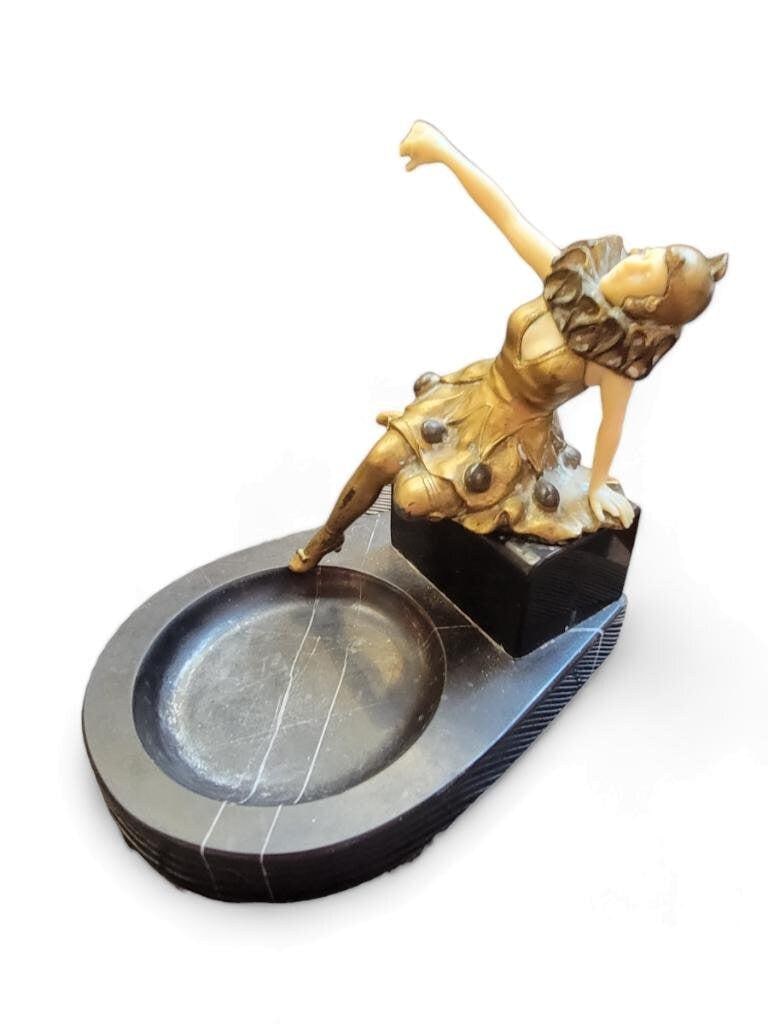 Antique French Art Deco Harlequin Posing Marble Pedestal Ashtray - 2