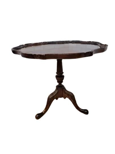Vintage Georgian Style Pie Crust Table by Maitland-Smith (1 of 4)