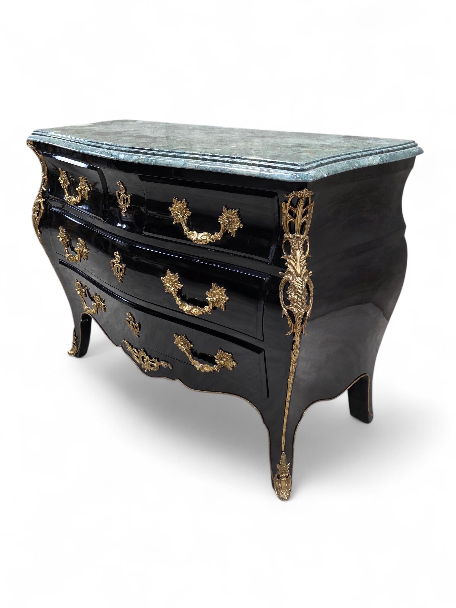 Vintage French Louis XV Style Black Lacquer Bombe Commode - 10