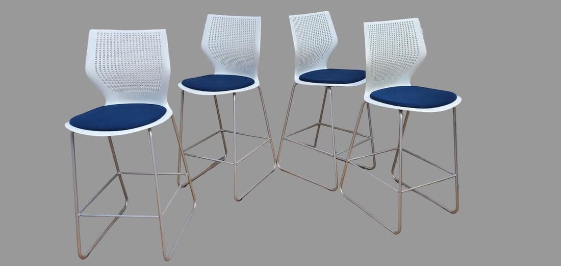 MCM Knoll MultiGeneration Dinette Set - 4