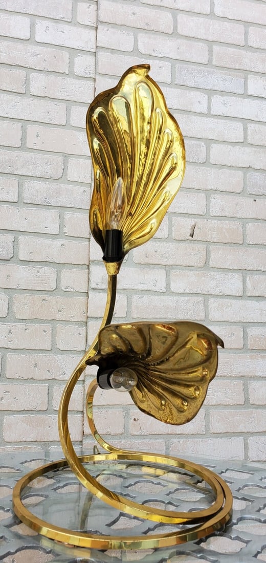 Mid Century Modern Italian Brass Double Leaf Desk Lamp by Carlo Giorgi & Tommaso Barbi - 7