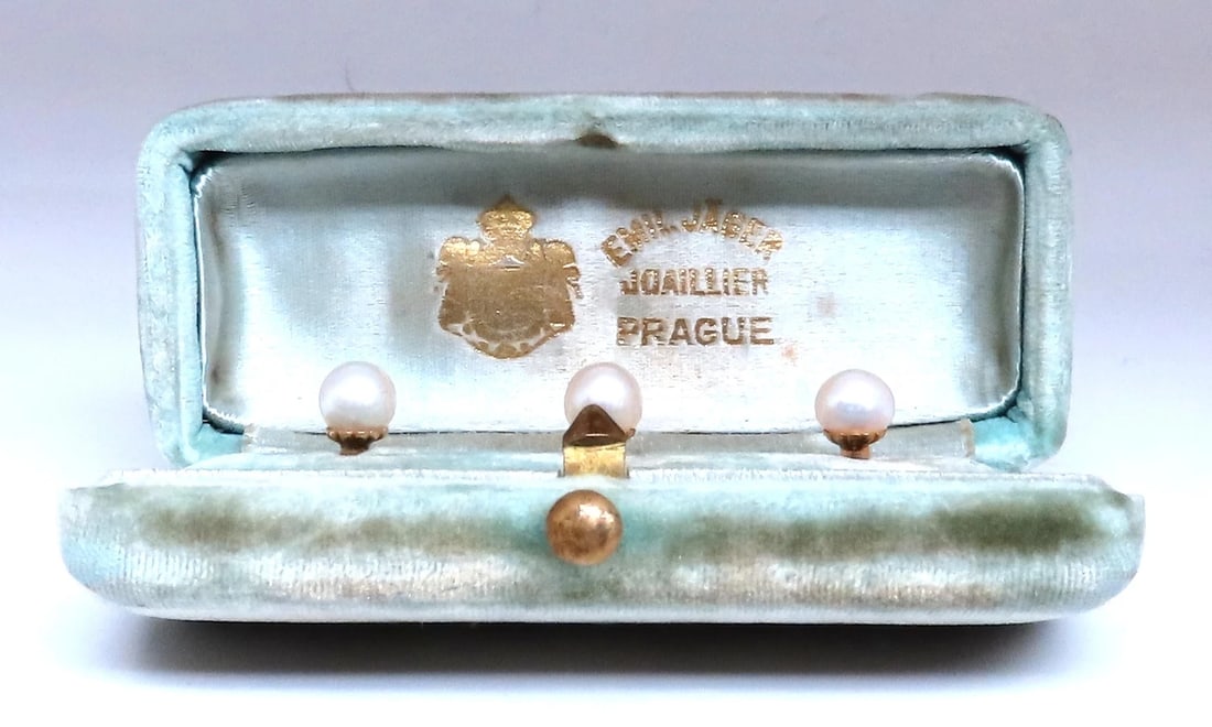 Prague Antique Three Pearl Stud Button Set with Original Box 14kt 12371**: Title: Prague Antique Three Pearl Stud Button Set with Original Box 14kt 12371** Description: Prague Antique Three Pearl Stud Button Set with Original Box 14kt 12371 $700.00 PRODUCT