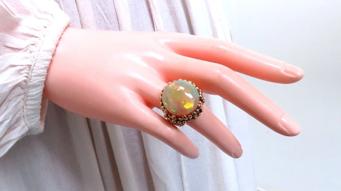 GIA Certified 22.85ct natural cabochon opal ring 18Kt Gold** - 7